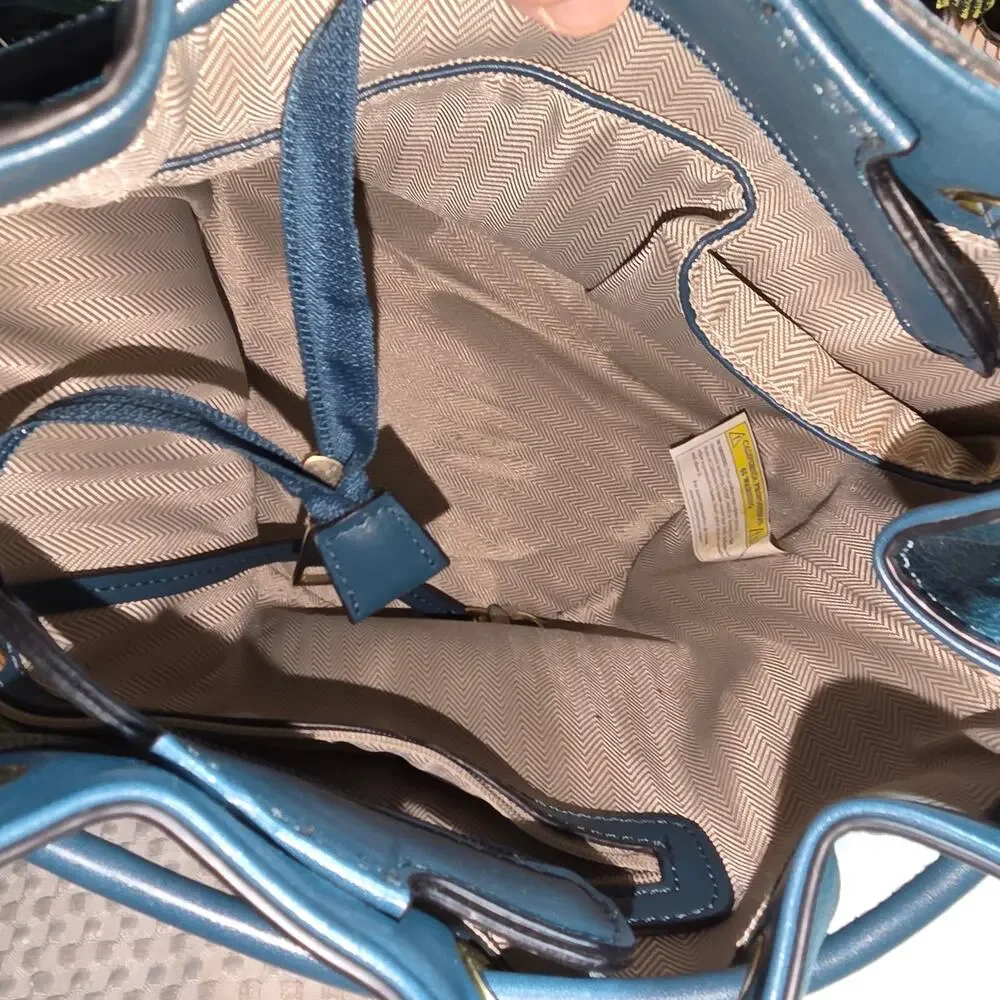 THE BUCKET TEAL DRAWSTRING BUCKET BAG